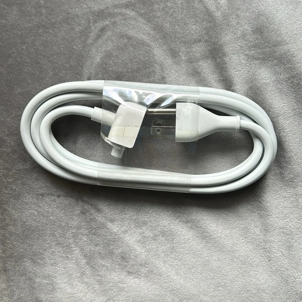 Power Adaption Extension Cable - Apple - Brand New